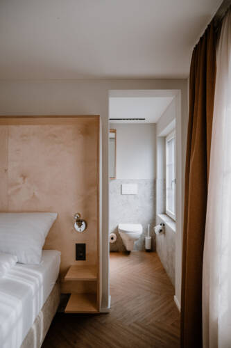 Muellers Hotel 160622 018