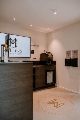 Muellers Hotel 160622 133